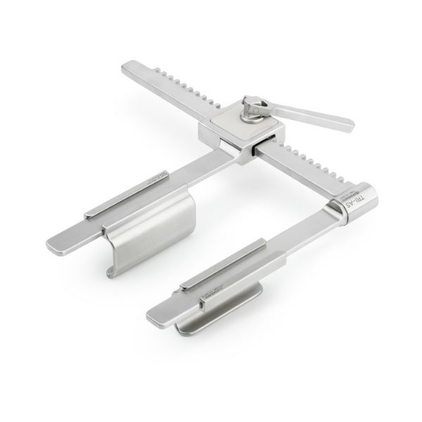 Retractor Multi Disciplinar TRI AS para Cirugia Cardiaca Vavular y Coronaria