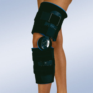 Ortesis de rodilla con articulación de flexoentesion